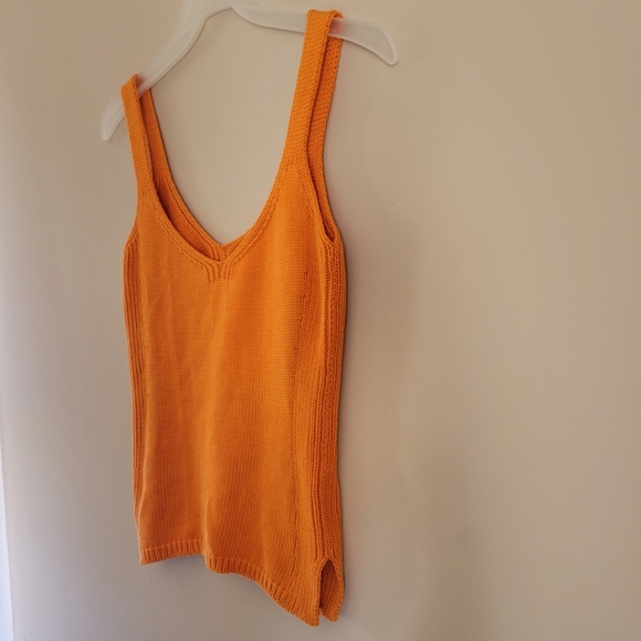 New***Chandail Tangerine Tank size small - Picture 3 of 7